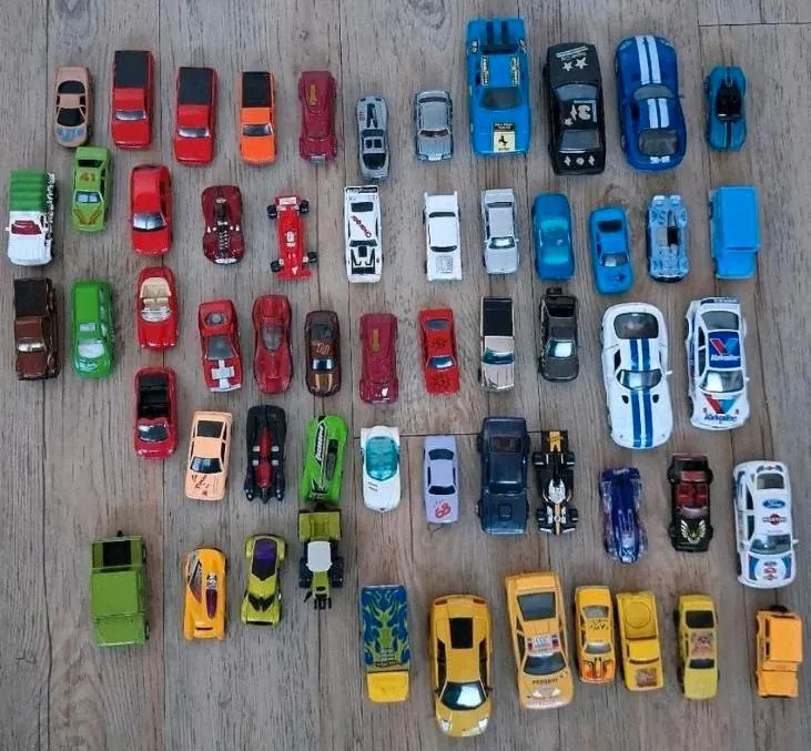 Mattel Matchbox Hotwheels Playset Cars Set