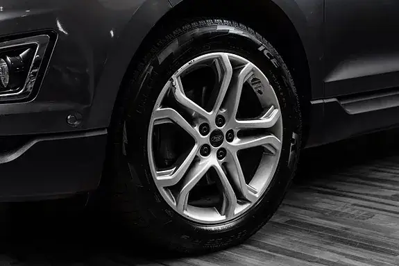 Ford Edge 2016 photo 2