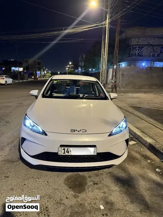 BYD Seal 2025 photo 2