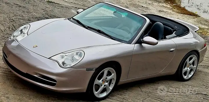 Porsche 911 2002 photo 2