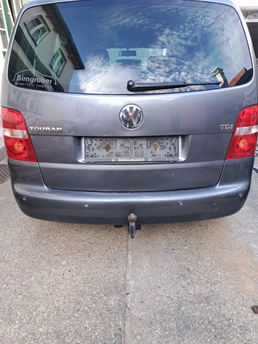 Volkswagen Touran 2004 photo 3