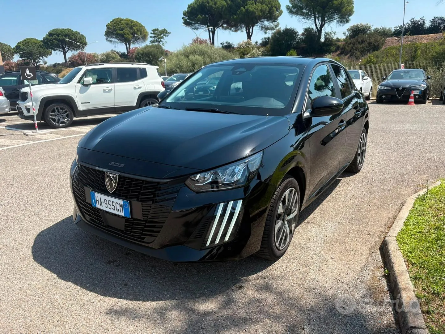Peugeot 208 2026 photo 2