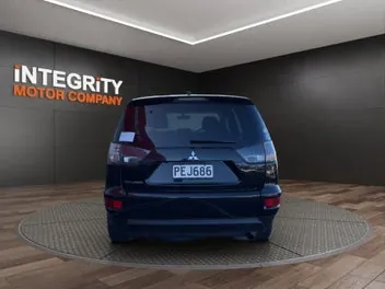 Mitsubishi Outlander 2011 photo 5