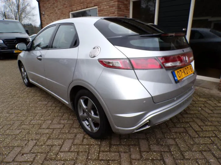 Honda Civic 2009 photo 3