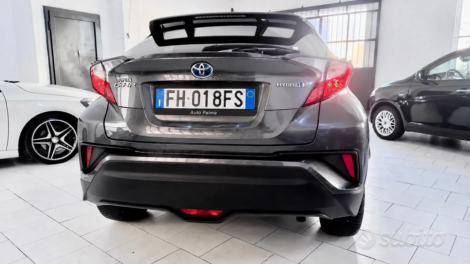 Toyota C-Hr 2017 photo 5