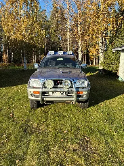 Mitsubishi L200 Club Cab