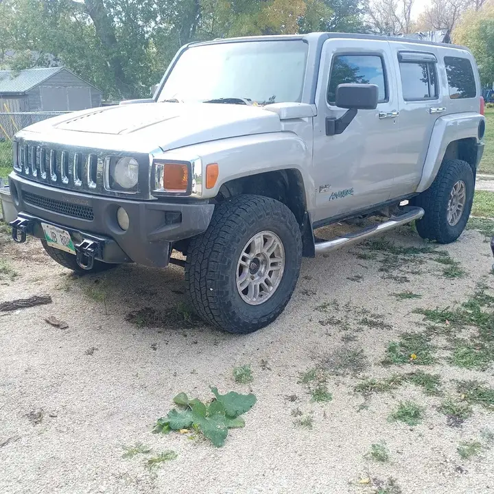 Hummer H3