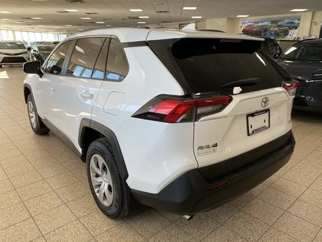 Toyota Rav4 2021 photo 2