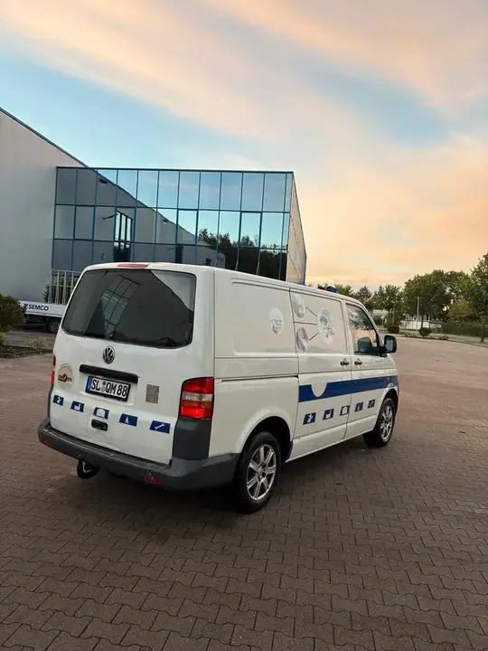 Volkswagen T5 Transporter