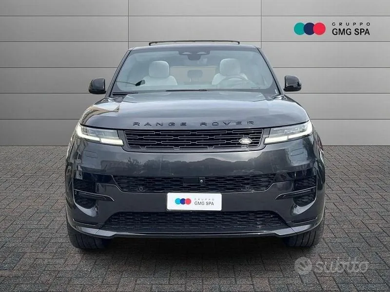 Land Rover Range Rover Sport 2023 photo 2