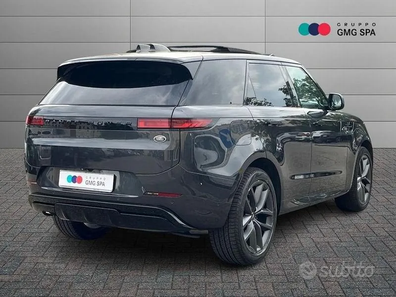 Land Rover Range Rover Sport 2023 photo 3