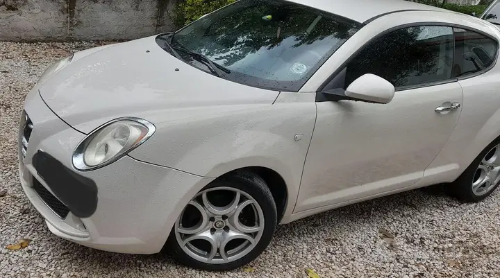 Alfa Romeo Mito 2011 photo 5