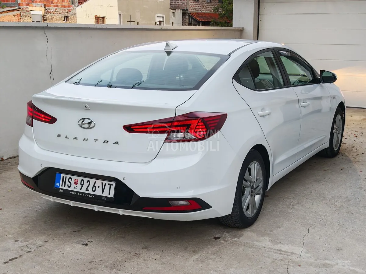 Hyundai Elantra 2020 photo 4