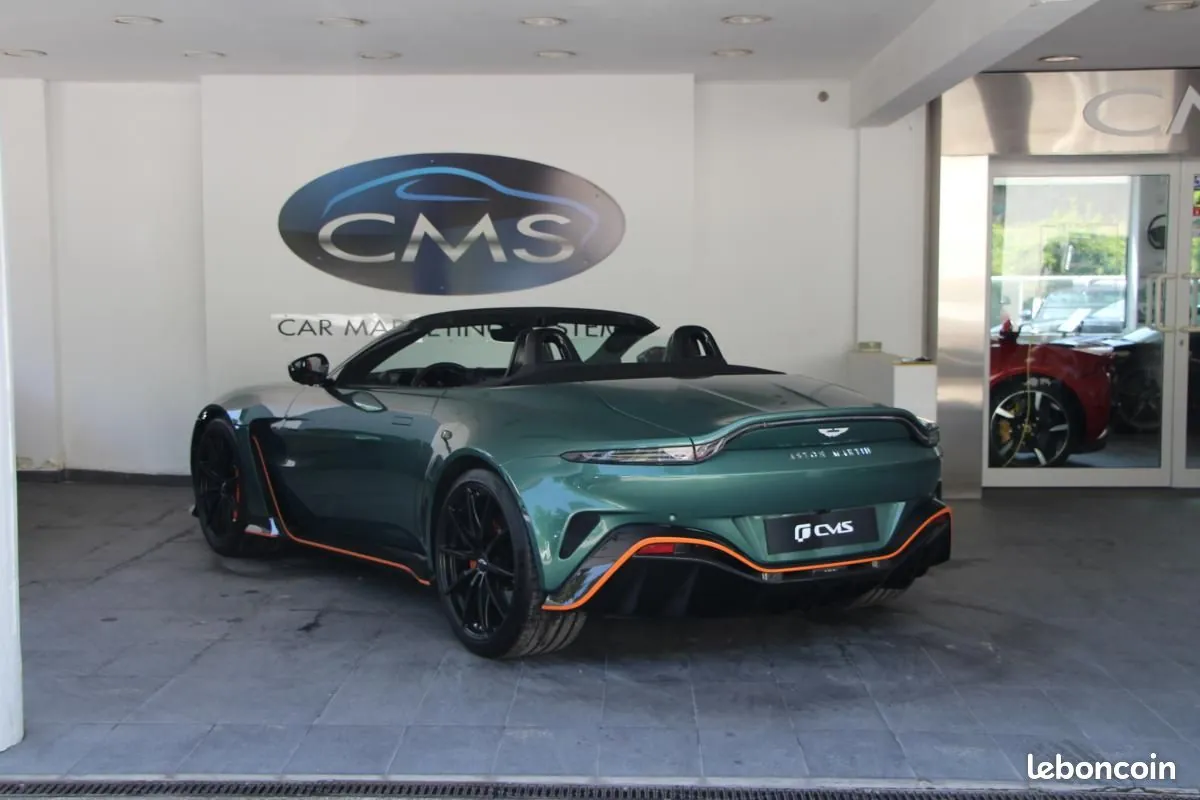 Aston Martin V12 Vantage 2023 photo 3