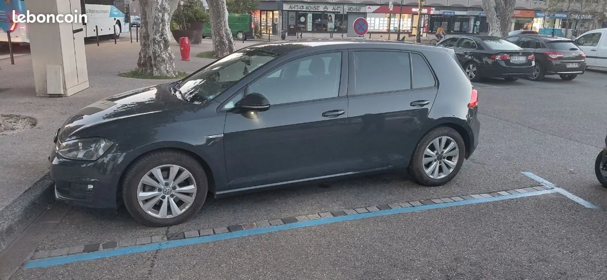 Volkswagen Golf 2013 photo 3