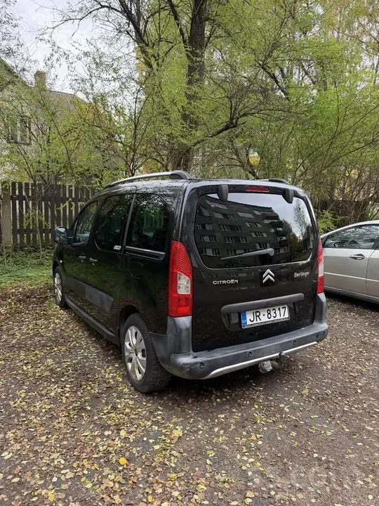 Citroen Berlingo 2011 photo 3