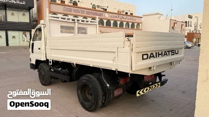 Daihatsu Delta 2008 photo 4