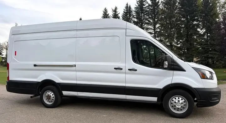 Ford Transit Cargo 2021 photo 4