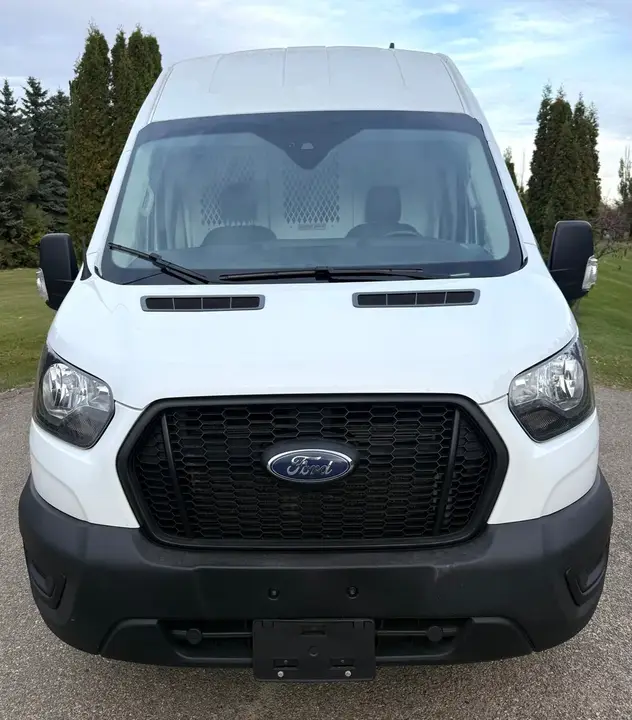 Ford Transit Cargo 2021 photo 2