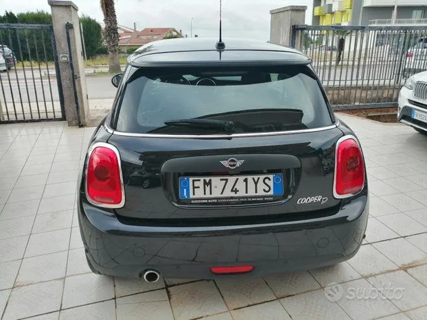Mini 1.5 Cooper D 2017 photo 5