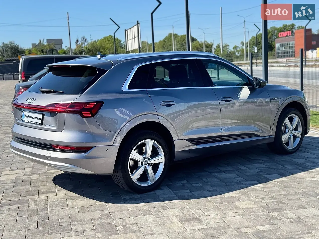 Audi E-Tron 2019 photo 4