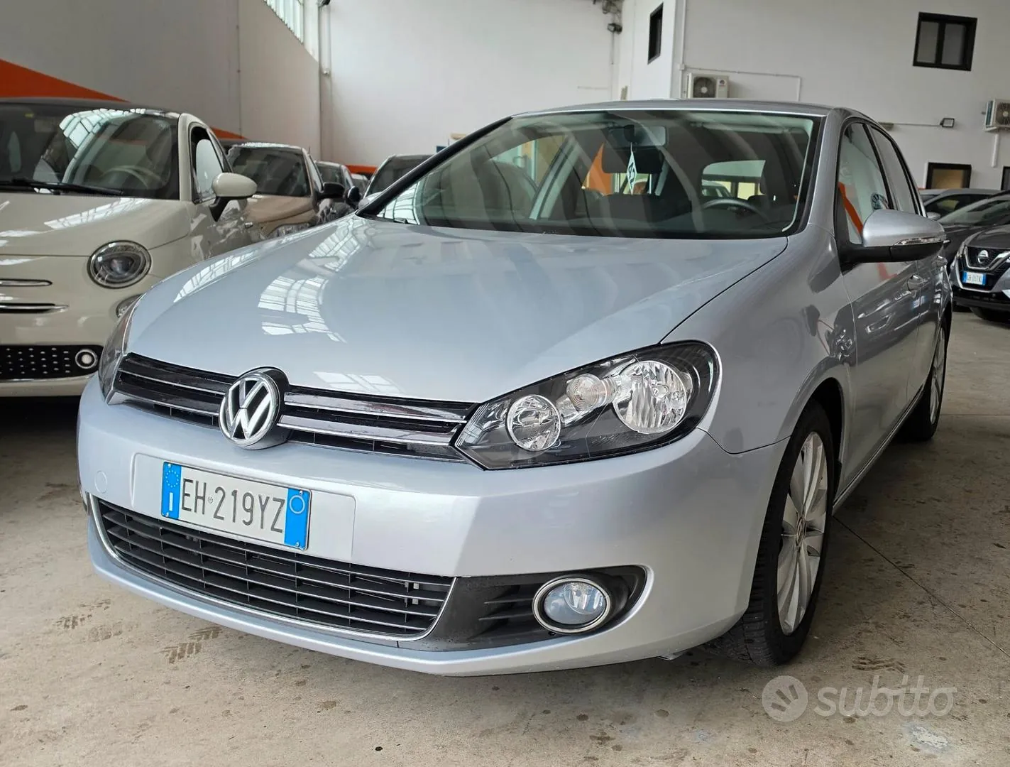 Volkswagen Golf 2011 photo 2