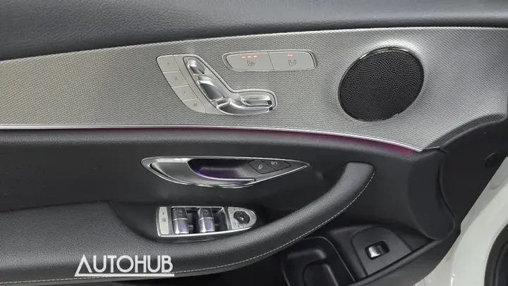 Mercedes-Benz E-Class 2018 photo 2