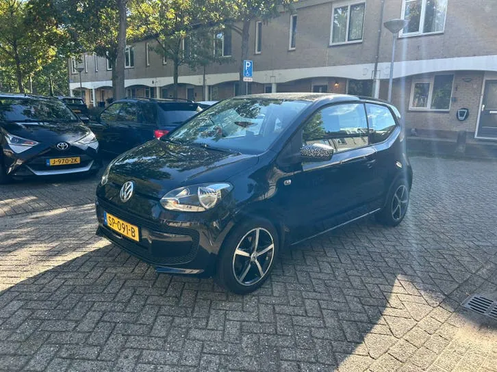 Volkswagen Up