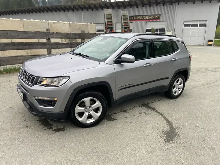Jeep Compass 2018 photo 2