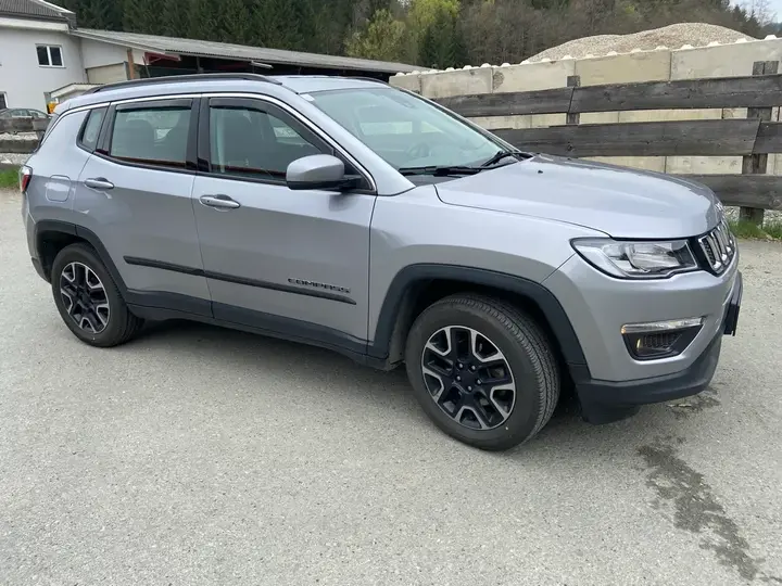 Jeep Compass 2018 photo 3