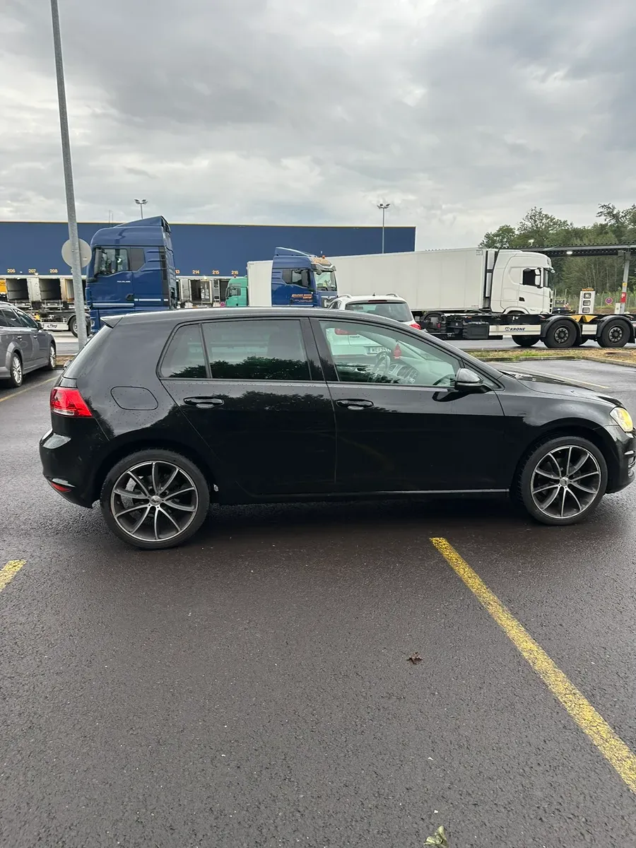 Volkswagen Golf 2014 photo 3