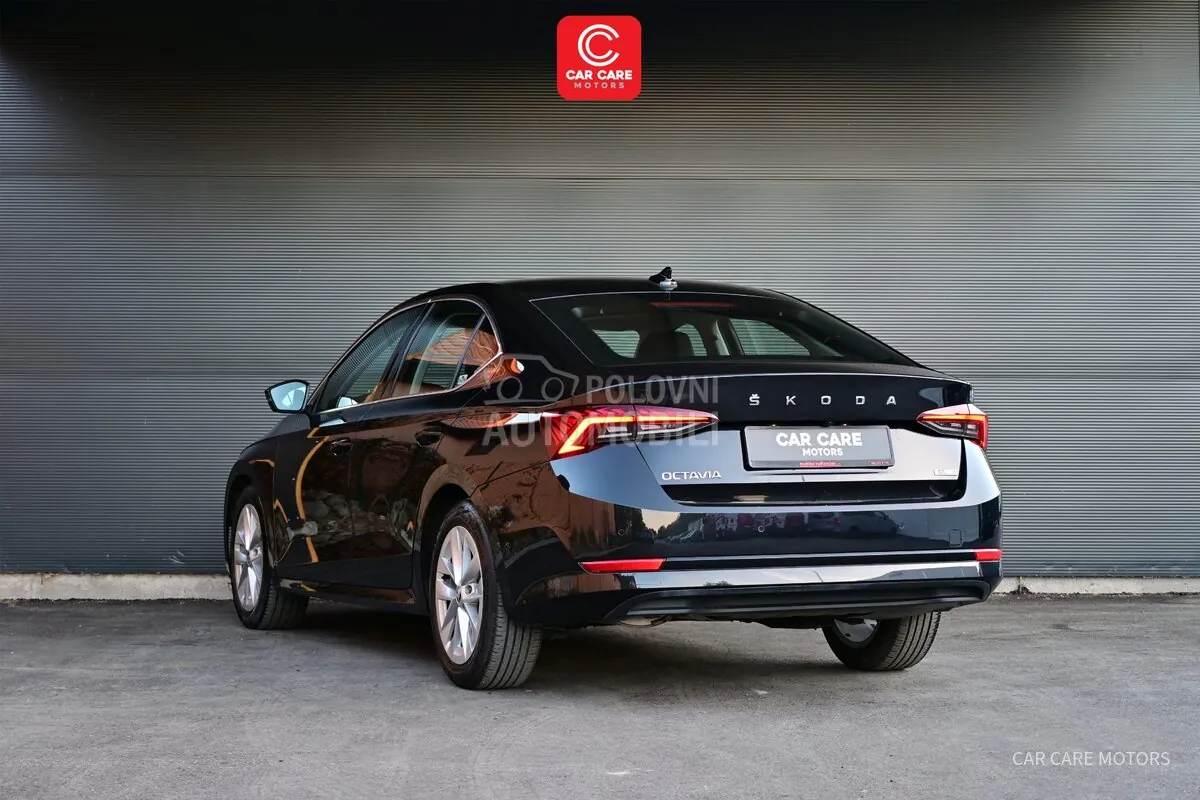 Skoda Octavia 2023 photo 3