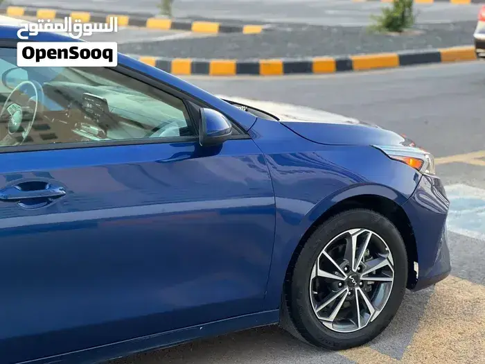 Kia Forte 2022 photo 3
