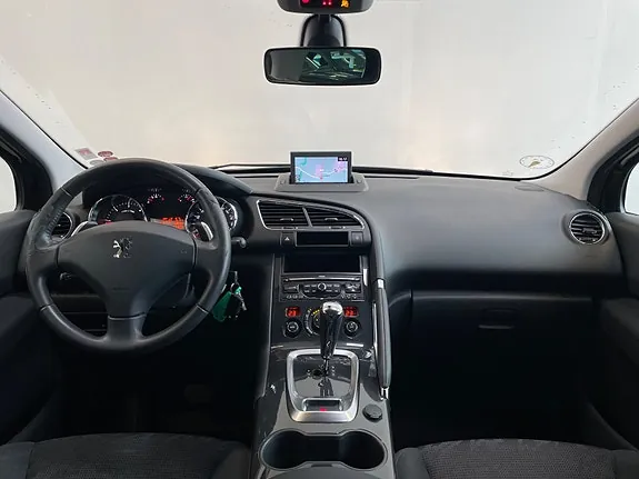 Peugeot 3008 2010 photo 5