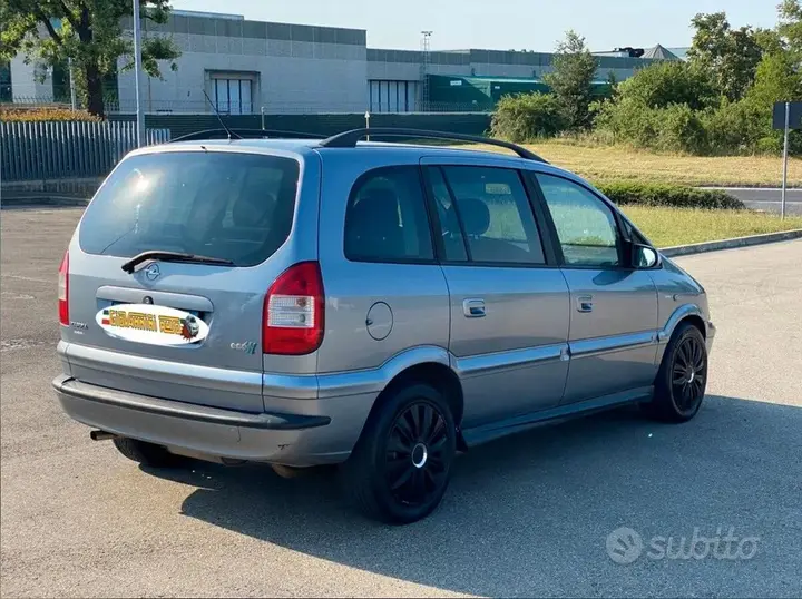 Opel Zafira 2004 photo 5