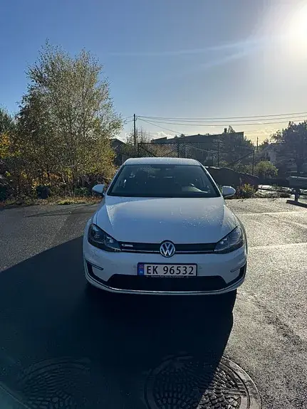 Volkswagen E-Golf 2018 photo 3