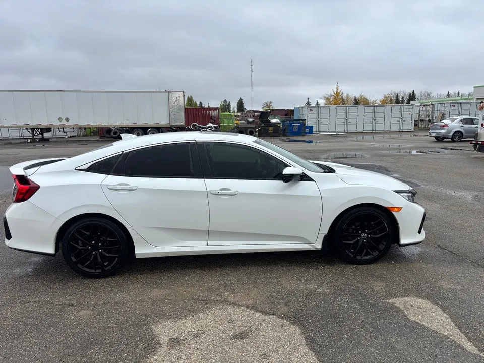 Honda Civic 2020 photo 3