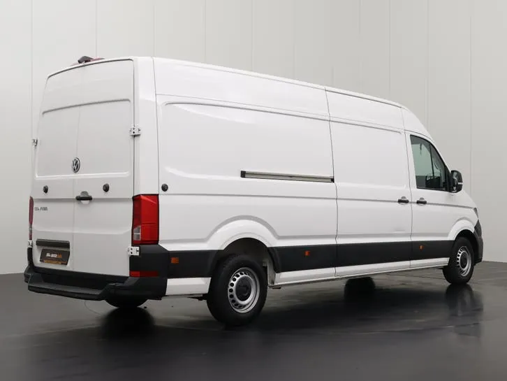 Volkswagen Crafter 2023 photo 2