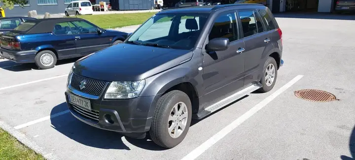 Suzuki Vitara 2012 photo 2