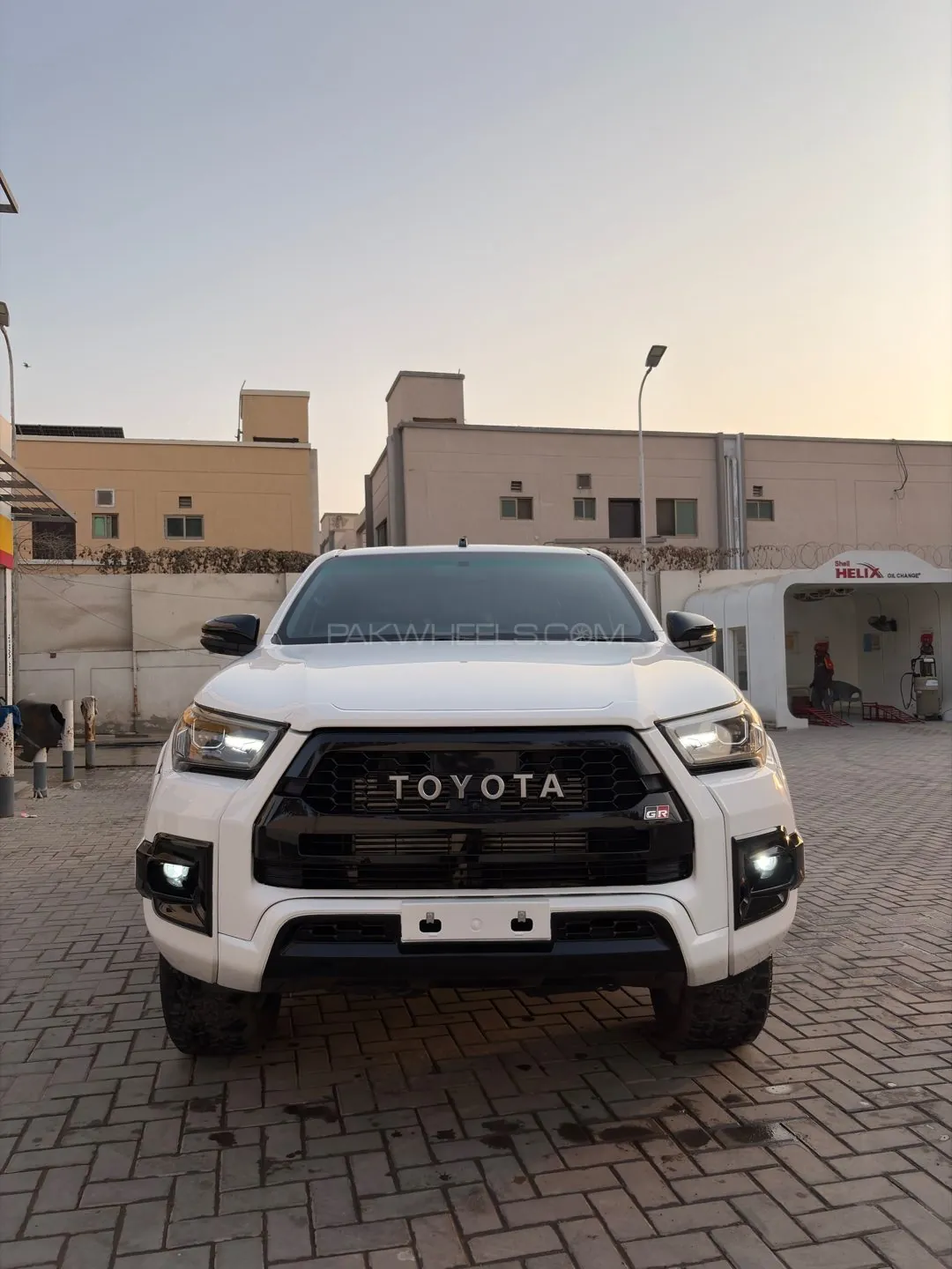 Toyota Hilux