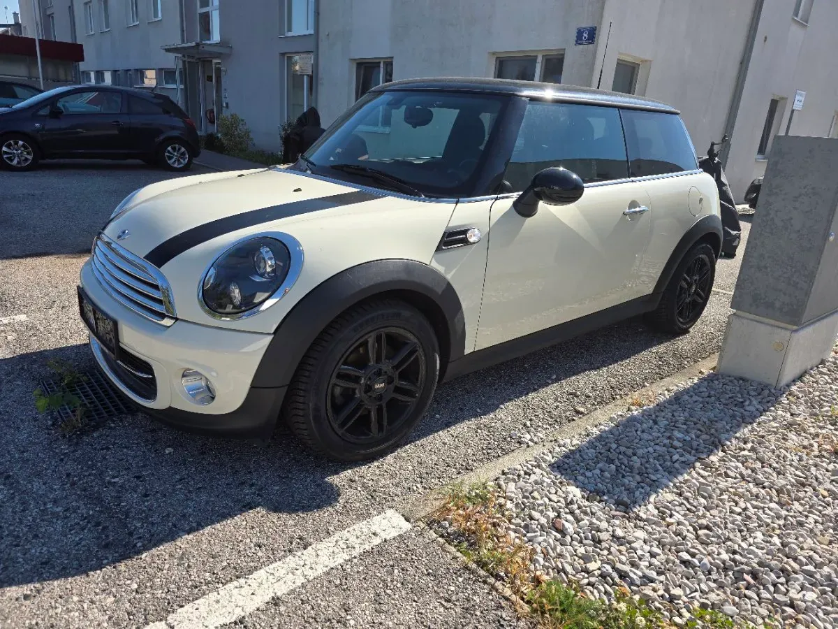 Mini Cooper 2014 photo 2