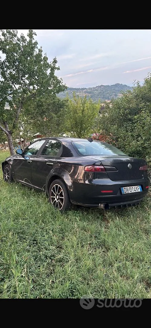 Alfa Romeo 159