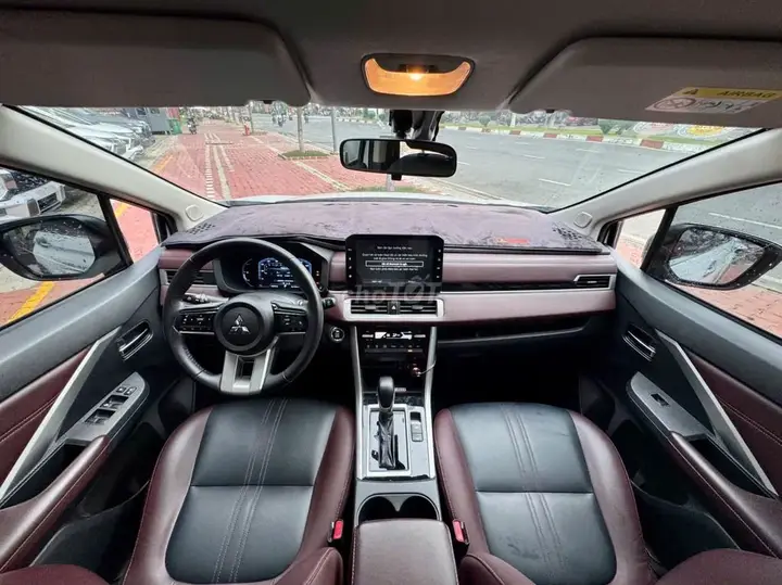 Mitsubishi Xpander Cross 2025 photo 4