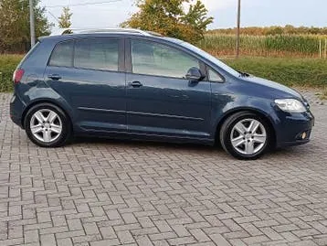 Volkswagen Golf 2008 photo 3