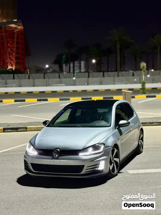 Volkswagen Golf Gti 2017 photo 2