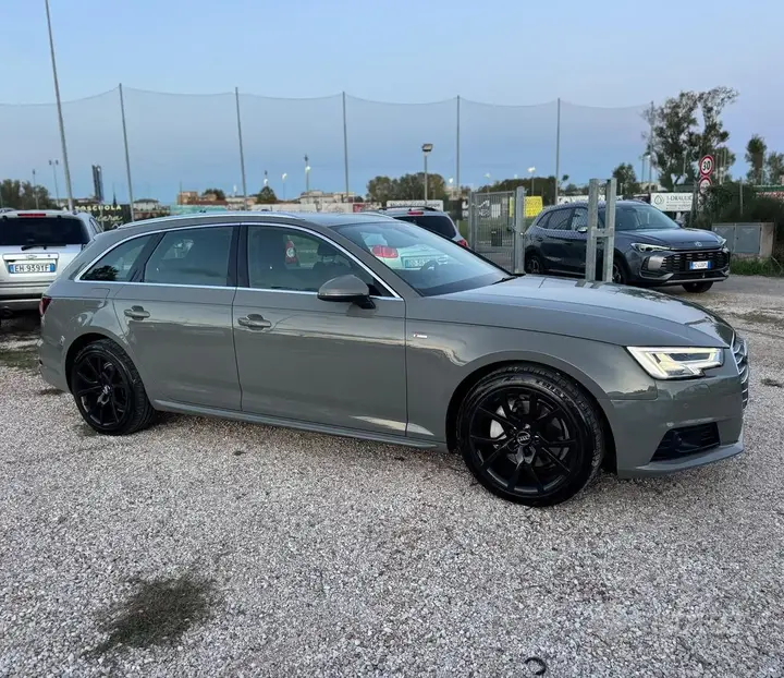 Audi A4 Avant 2019 photo 4