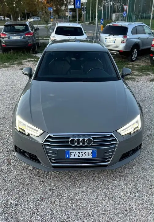 Audi A4 Avant 2019 photo 3