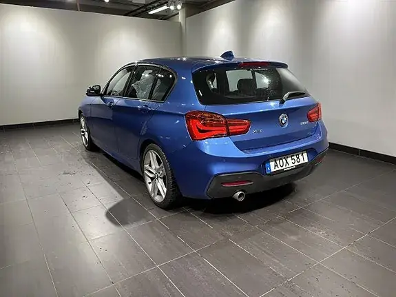 BMW 118D 2016 photo 2