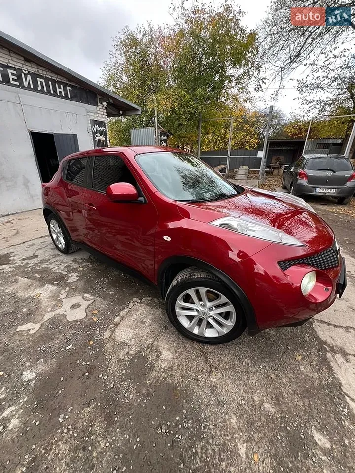 Nissan Juke 2013 photo 4