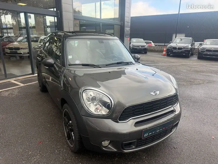 Mini Countryman 2012 photo 3